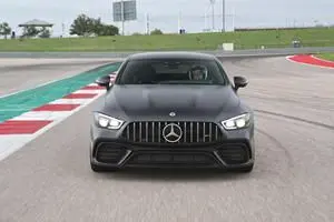 https://media.autochek.africa/file/vh98nlyH.webp